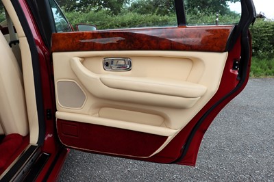 Lot 28 - 2000 Bentley Arnage Red Label
