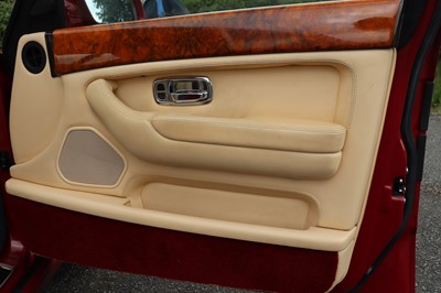 Lot 28 - 2000 Bentley Arnage Red Label