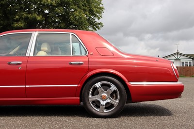 Lot 28 - 2000 Bentley Arnage Red Label