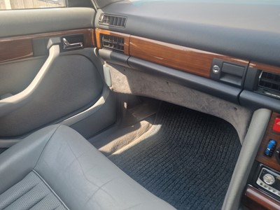Lot 92 - 1988 Mercedes-Benz 500 SE