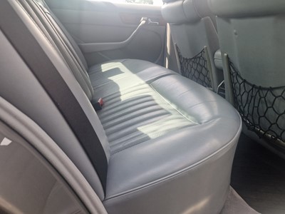 Lot 92 - 1988 Mercedes-Benz 500 SE