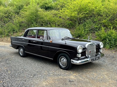 Lot 45 - 1965 Mercedes-Benz 190 C