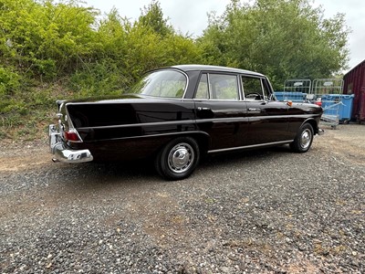 Lot 45 - 1965 Mercedes-Benz 190 C