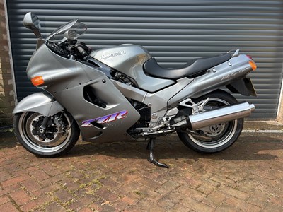 Lot 395 - 1997 Kawasaki Ninja ZZ-R1100