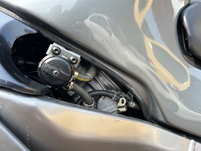 Lot 395 - 1997 Kawasaki Ninja ZZ-R1100