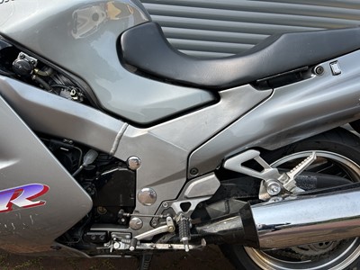 Lot 395 - 1997 Kawasaki Ninja ZZ-R1100
