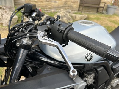 Lot 331 - 2003 Yamaha Fazer 600