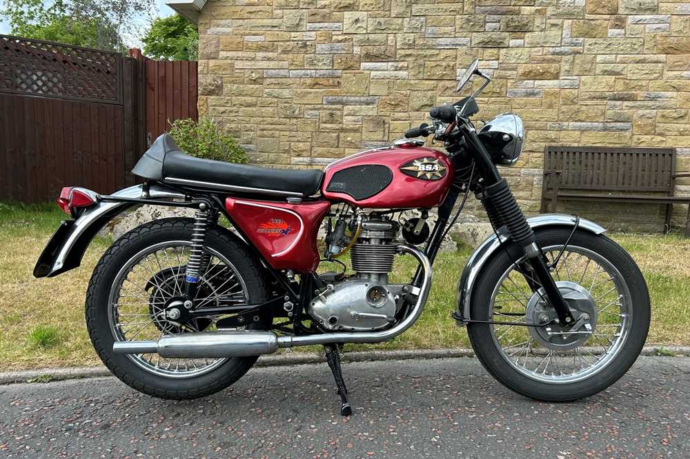 Lot 356 - 1970 BSA Starfire