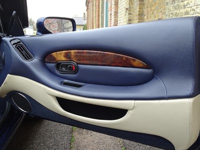 Lot 91 - 1998 Aston Martin DB7 Volante