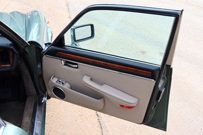 Lot 65 - 1986 Daimler Double Six