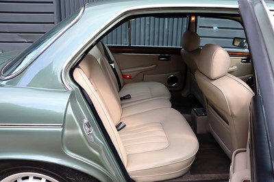 Lot 65 - 1986 Daimler Double Six