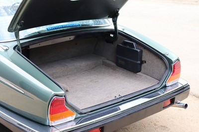 Lot 65 - 1986 Daimler Double Six