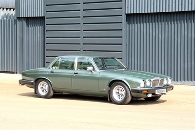 Lot 65 - 1986 Daimler Double Six