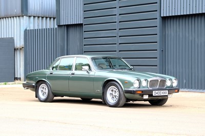 Lot 65 - 1986 Daimler Double Six