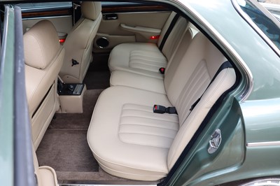 Lot 65 - 1986 Daimler Double Six