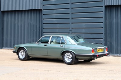 Lot 65 - 1986 Daimler Double Six