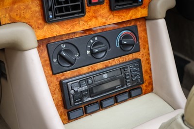 Lot 95 - 1997 MG RV8