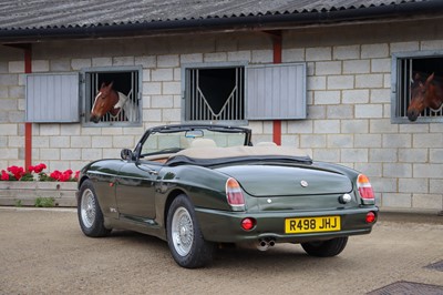 Lot 95 - 1997 MG RV8