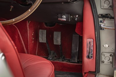 Lot 79 - 1966 Aston Martin DB6 Sports Saloon