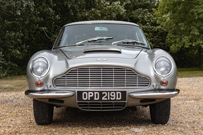 Lot 79 - 1966 Aston Martin DB6 Sports Saloon