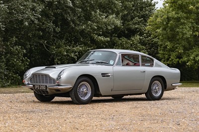 Lot 79 - 1966 Aston Martin DB6 Sports Saloon