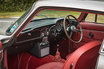 Lot 79 - 1966 Aston Martin DB6 Sports Saloon