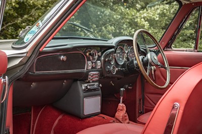 Lot 79 - 1966 Aston Martin DB6 Sports Saloon