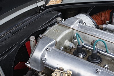 Lot 79 - 1966 Aston Martin DB6 Sports Saloon