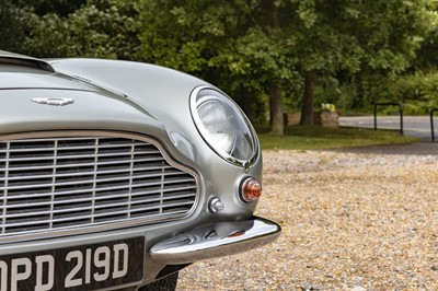 Lot 79 - 1966 Aston Martin DB6 Sports Saloon