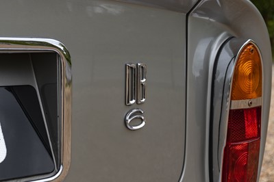 Lot 79 - 1966 Aston Martin DB6 Sports Saloon