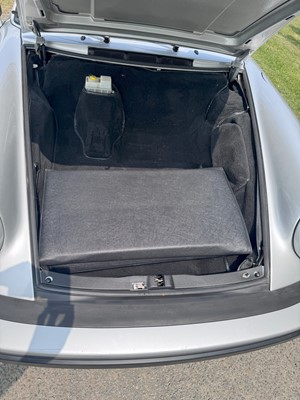 Lot 107 - 1989 Porsche 911 3.2 Targa Sport