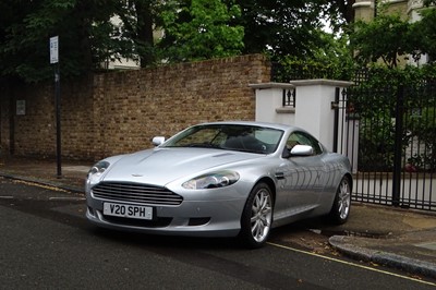 Lot 48 - 2004 Aston Martin DB9