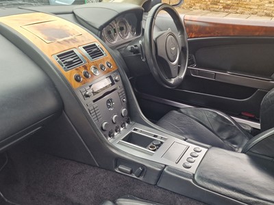 Lot 48 - 2004 Aston Martin DB9