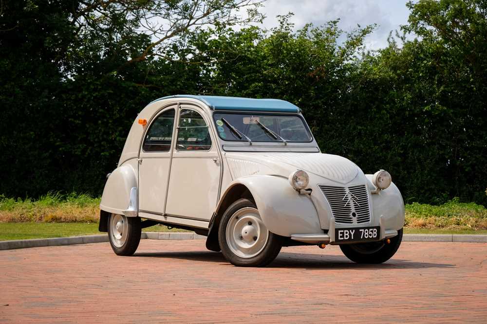 Lot 2 - 1964 Citroën 2CV