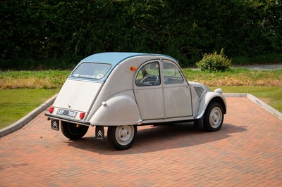 Lot 2 - 1964 Citroën 2CV