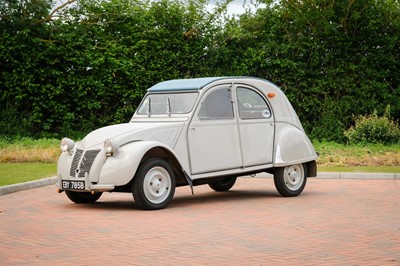 Lot 2 - 1964 Citroën 2CV
