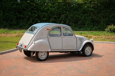 Lot 2 - 1964 Citroën 2CV