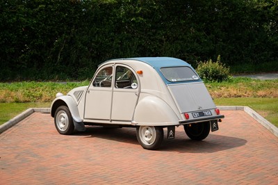 Lot 2 - 1964 Citroën 2CV