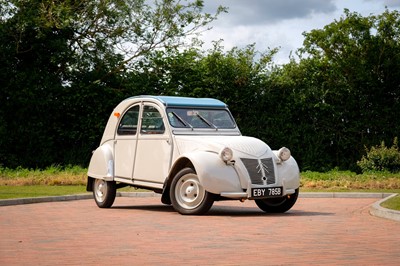 Lot 2 - 1964 Citroën 2CV