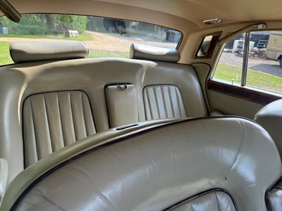 Lot 14 - 1977 Rolls-Royce Silver Shadow II