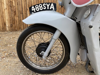 Lot 383 - c.1963 Velocette LE