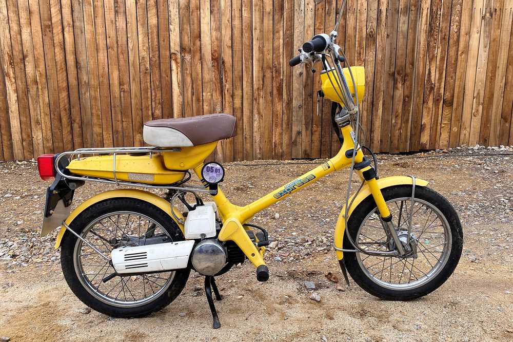 Lot 121 - 1990 Honda Express