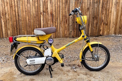 Lot 1990 Honda Express