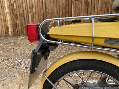 Lot 121 - 1990 Honda Express