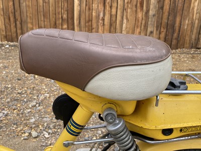 Lot 121 - 1990 Honda Express