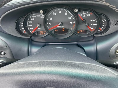 Lot 99 - 1999 Porsche 911 Carrera 4 Cabriolet
