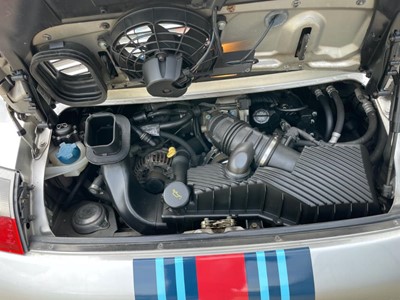 Lot 99 - 1999 Porsche 911 Carrera 4 Cabriolet