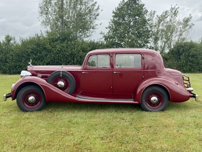 Lot 24 - 1935 Packard Eight Club Sedan