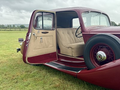 Lot 24 - 1935 Packard Eight Club Sedan