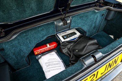 Lot 85 - 1997 Aston Martin Virage Volante 'Wide-Body'